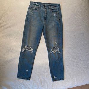 American Eagle Mom Jeans